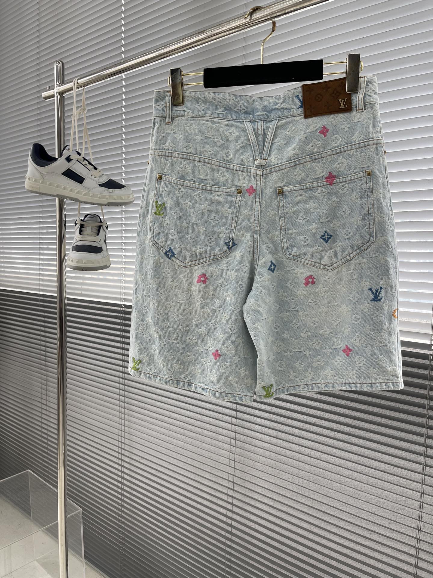 LV Shorts
