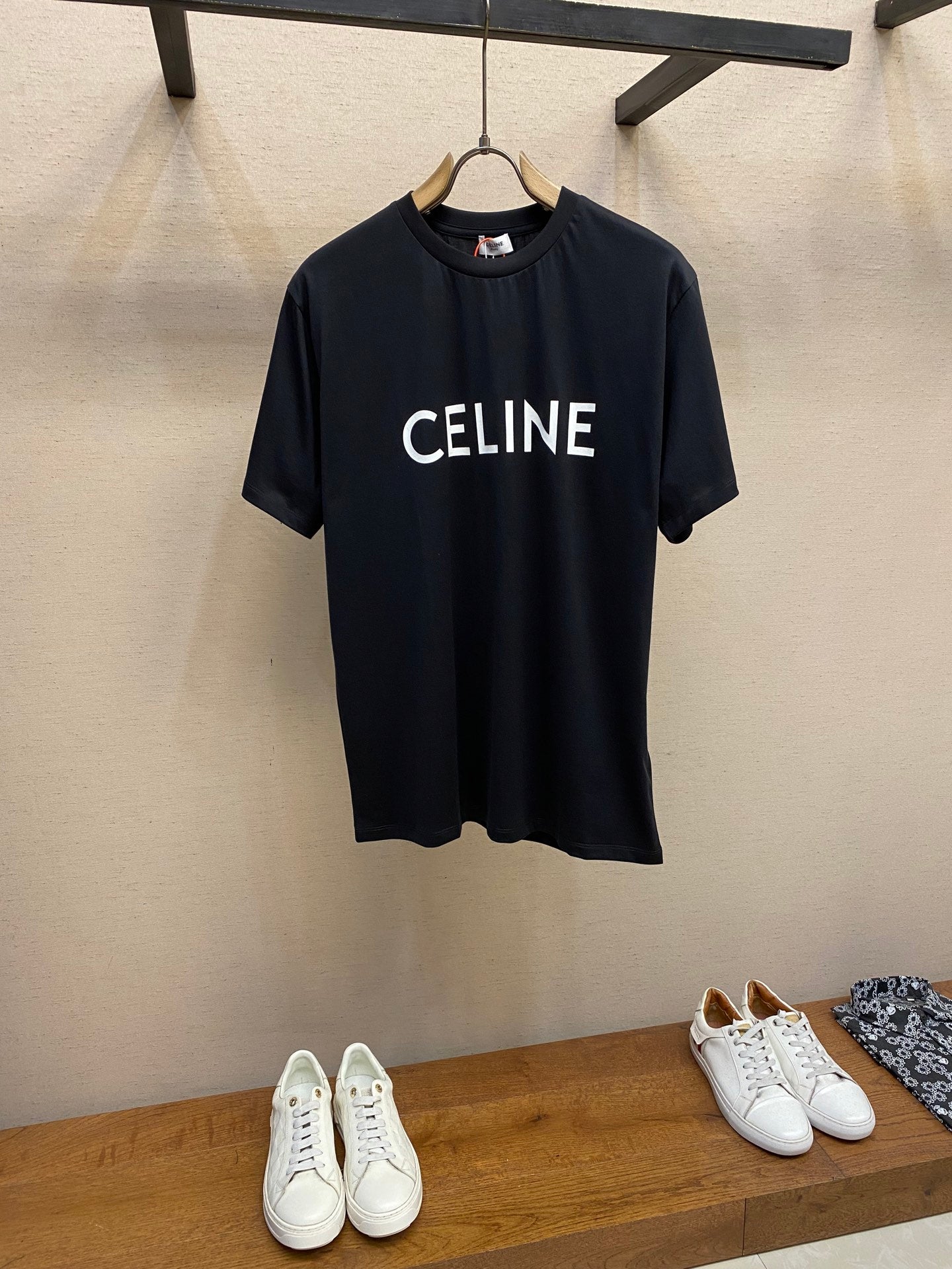 CL T-shirt